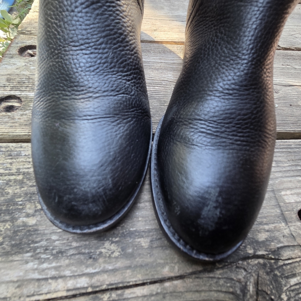 Tory Burch Claire Riding Boots Black Tumbled Leather Gold Hardware - Picture 7 of 11